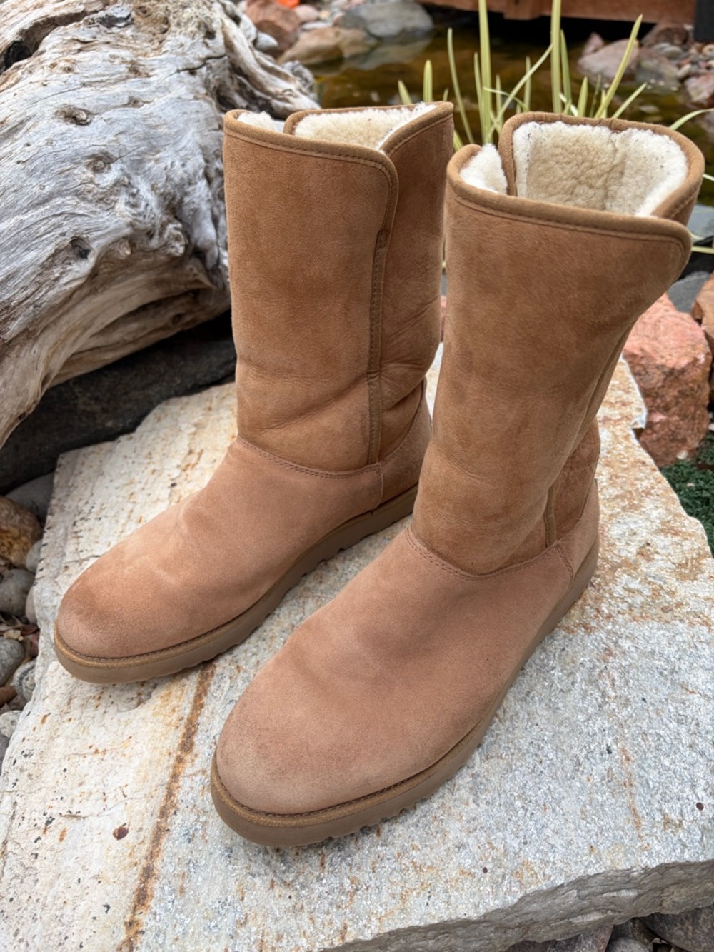 UGG Classic Tall Boots Womens 9.5 Chestnut Sheepskin Suede Winter - Picture 5 of 9